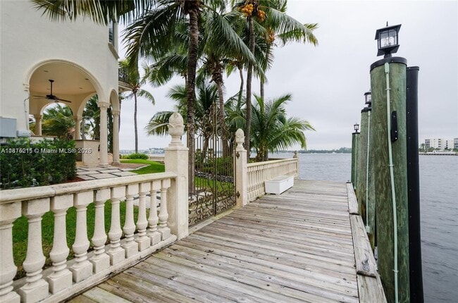 Photo - 3283 NE 171 St