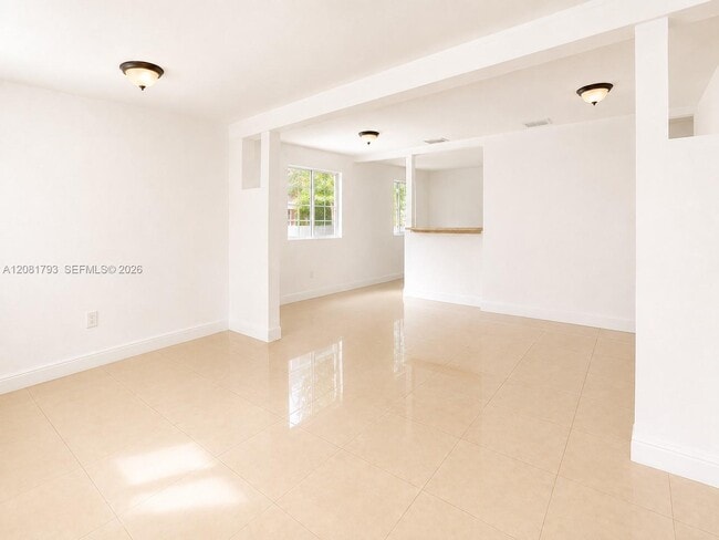 1915 NW 89th Terrace Unidad A