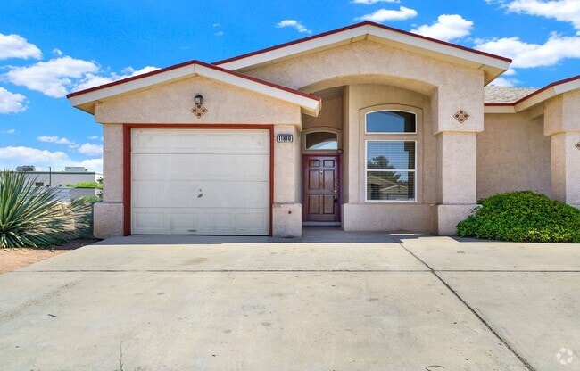 Building Photo - Eastside 2 Bedroom 2 Bath Rental