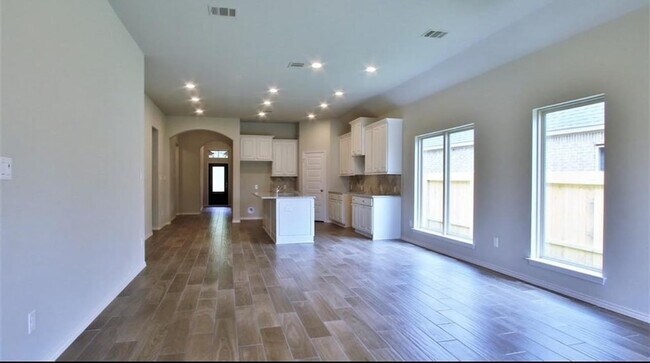 Photo - 217 N Carson Cub Ct