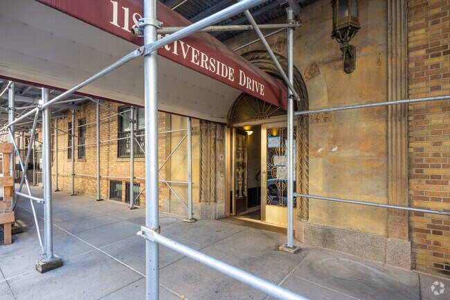 Entrance - Riverside Tenants Corp