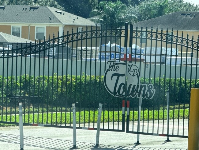 Photo - 807 Chelsea Dr