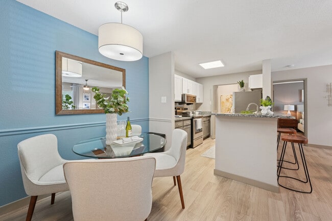 Photo - Magnolia Falls