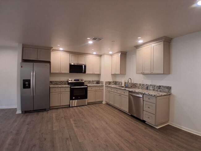 Photo - LakePark3016 Unidad LakePark2016