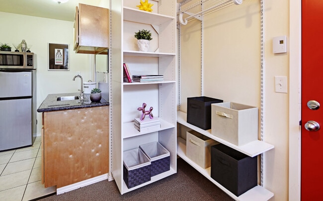 Photo - Centro by aPodment Suites