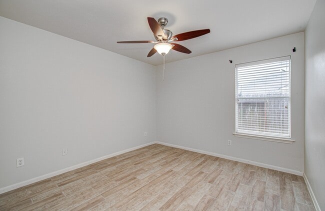 Photo - 21922 Catoosa Dr
