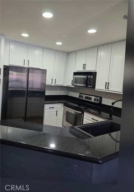 Building Photo - 78650 Ave 42