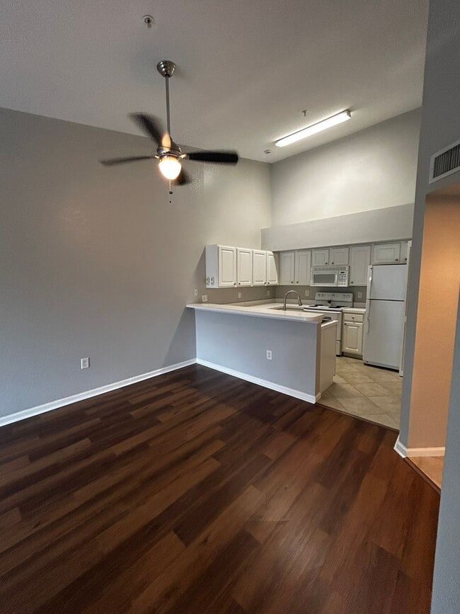 Photo - Spacious 1-Bedroom in “The Residence” FIRS...