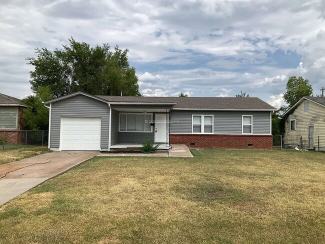 Building Photo - 4667 N Trenton Ave