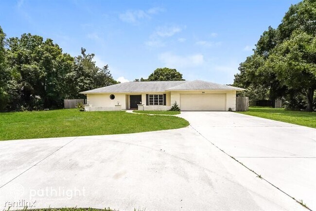 3 br, 2 bath House - 1323 Guardian Dr UNIT - 3 br, 2 bath House - 1323 Guardian Dr UNIT