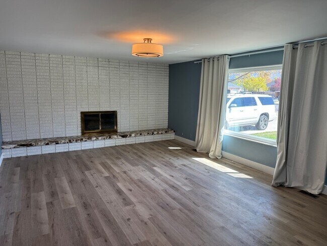Photo - 2373 N 1200 E