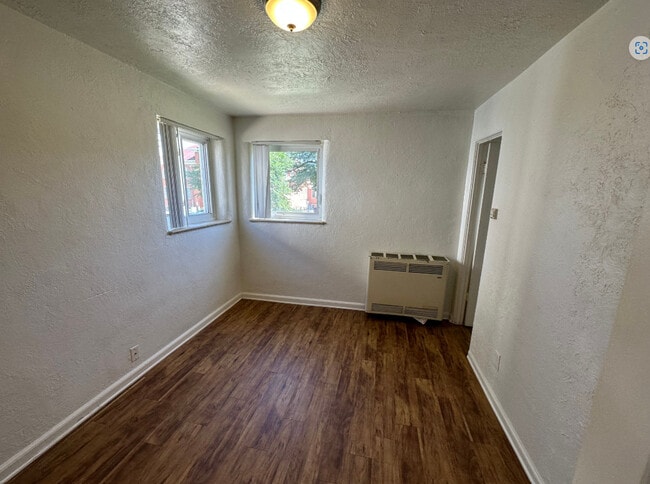 Bedroom - 955 16th St