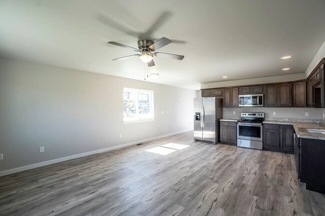 Photo - 3 bedroom, 2 bath Townhome in Belgrade