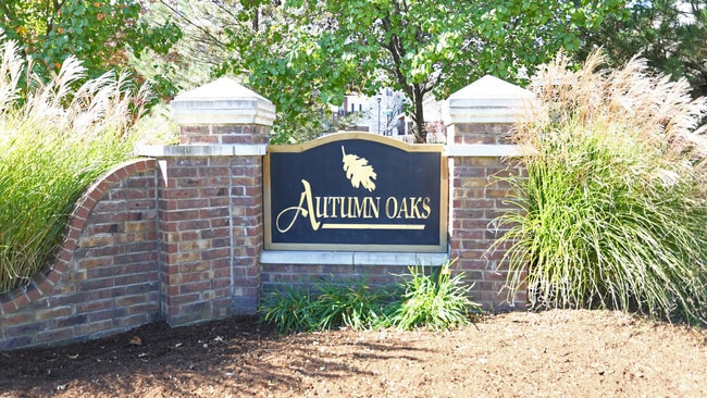 Monument - Autumn Oaks Apartments