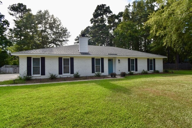 Photo - 4 Bed 2.5 Bath Home in Ruston
