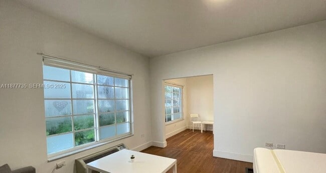 Photo - 1602 Meridian Ave Unit 17