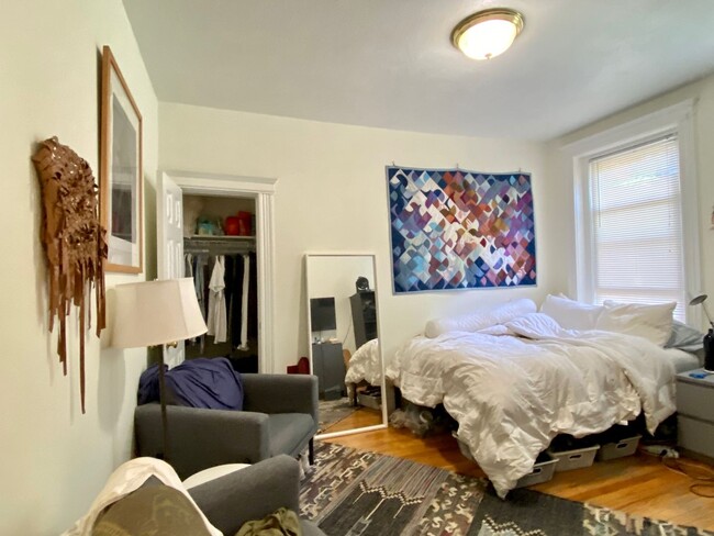 Nicely maintained, inexpensive studio in a... - Nicely maintained, inexpensive studio in a... Casa
