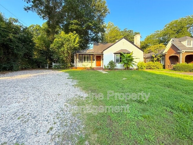 Building Photo - 613 Charlotte Ave Unit A