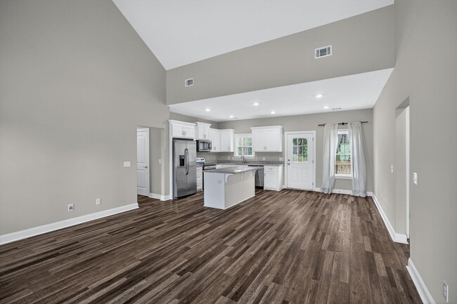 Photo - 3 Bedroom 2 Bathroom home in Pembroke GA - close to Ft. Stewart