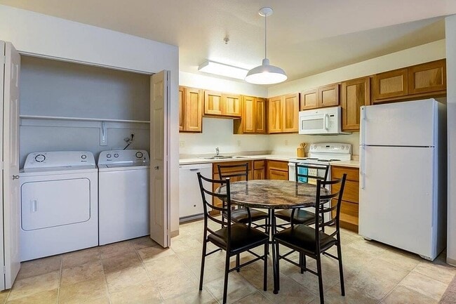 Kitchen - Pheasant Run