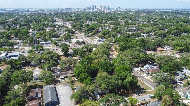 Photo - 1505 E North Bay St