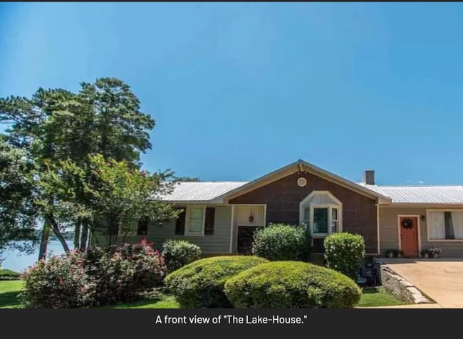 Photo - 122 Tucker Dr