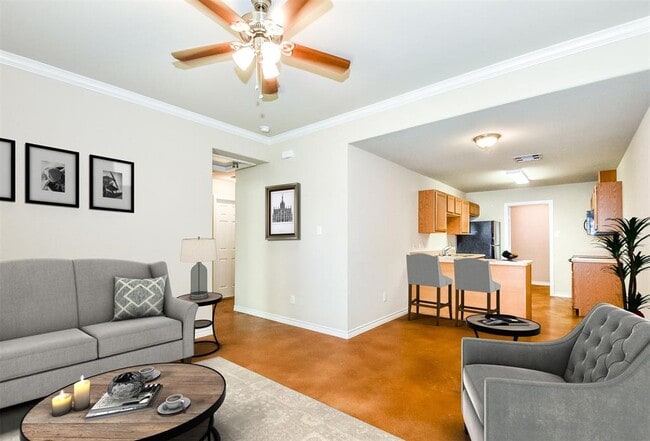 Photo - 1103 Parkhurst Ave Unidad B