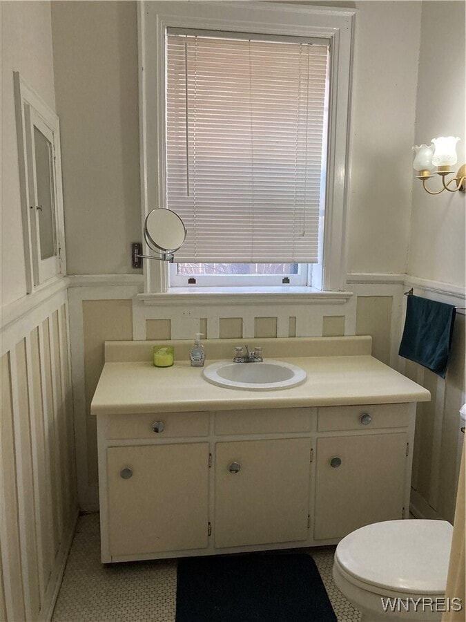 Photo - 44 N Pearl St