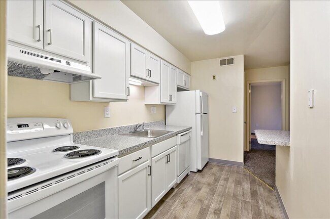 Parkwood Apartments