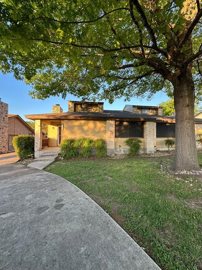 Building Photo - Ernest Properties 2 (295 Mooring Cir) Unit A