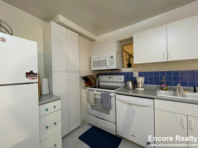 Photo - 56 Hobson St Unit G