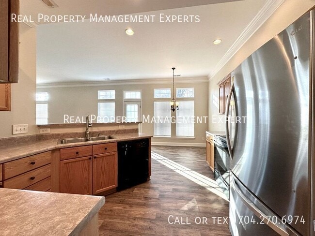 Photo - 8900 Hadco Ln