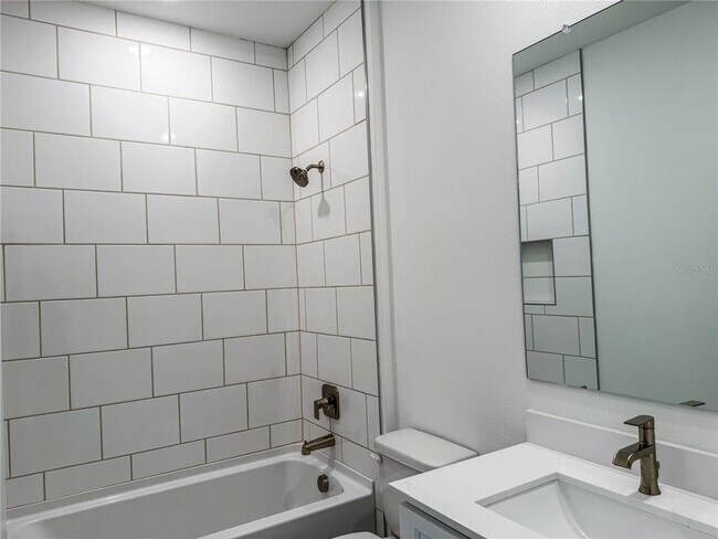 Photo - 4521 NW 37th St Rd