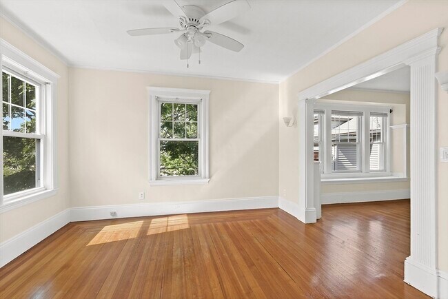 Photo - 723 Fellsway Unit 2