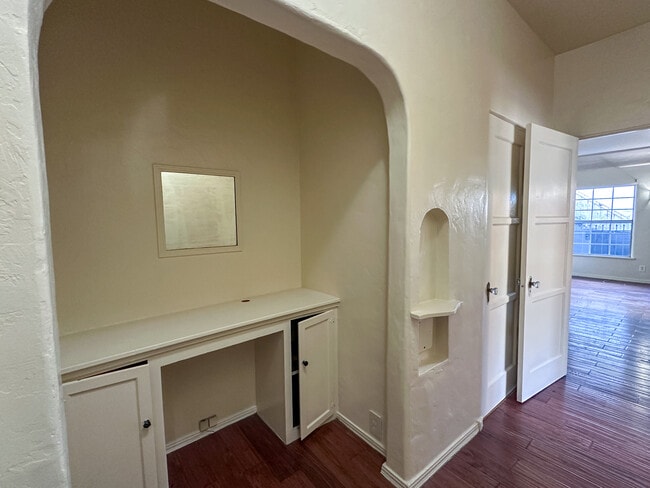 Photo - 4264 Leimert Blvd