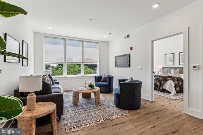 Photo - 139 W Chelten Ave Unit 502