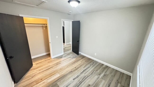 Photo - 2 Bedroom , 1 Bathroom Apartment! Unit 34 Osage Ridge Rd #5