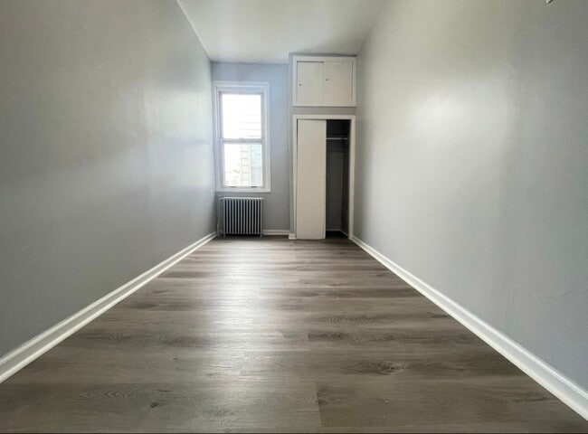 Photo - 41 W 54th St Unit 2R