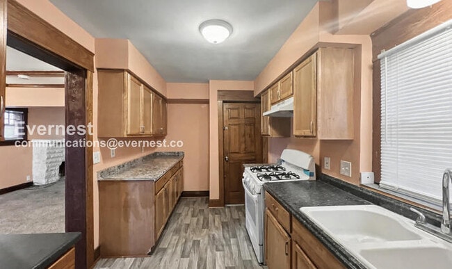 Photo - 3 Bed/1.5 Bath Home in Kansas City / Vouchers Accepted / Available Soon!