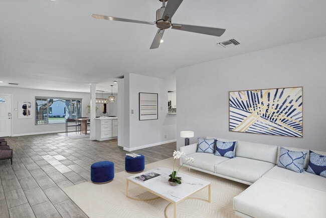 Photo - 3046 E Glenrosa Ave