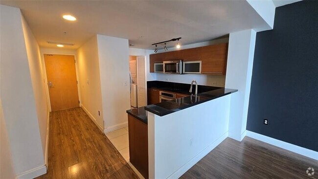Building Photo - 244 Biscayne Blvd Unit 2406 Rental