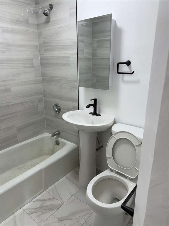 Photo - 564 Hyde Park Ave Unidad 3