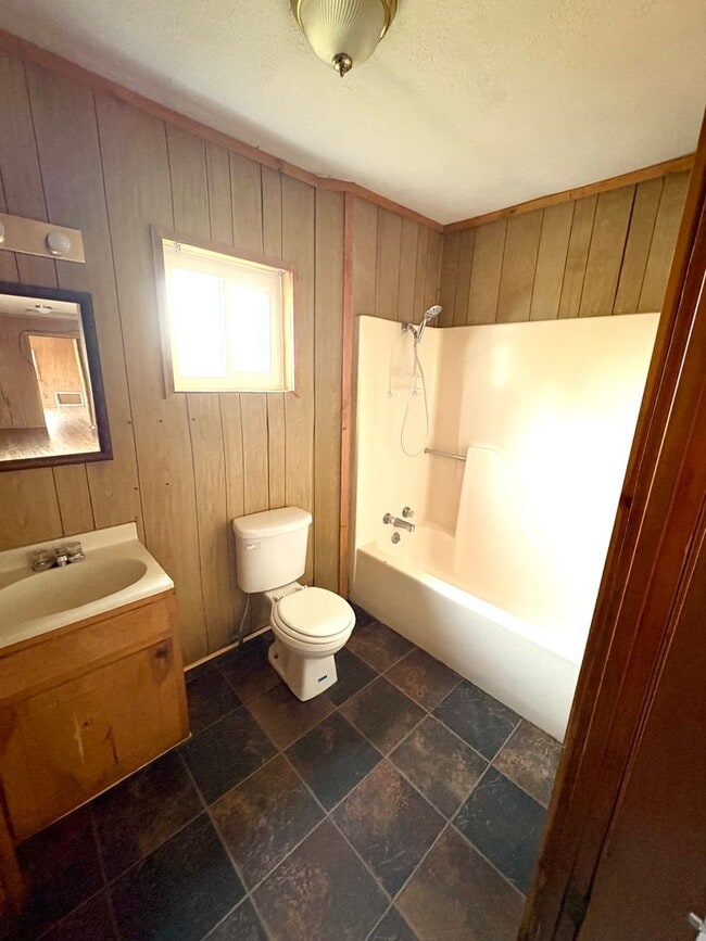 Photo - Affordable 1 bedroom in peaceful country setting