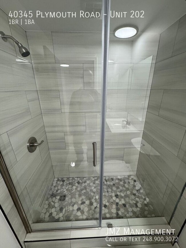 Photo - 40345 Plymouth Rd Unit 202