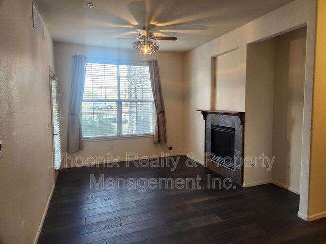 Photo - 2900 Blue Sky Cir Unit #5-103
