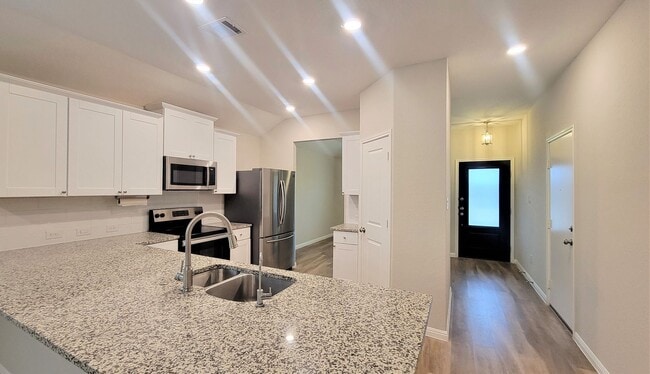 Photo - 3/2 in VOSS FARMS