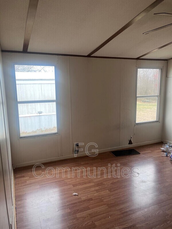 Photo - 4557 Wallburg Rd