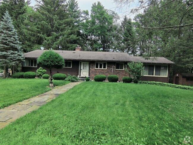 Building Photo - 101 Southwood Dr Rental