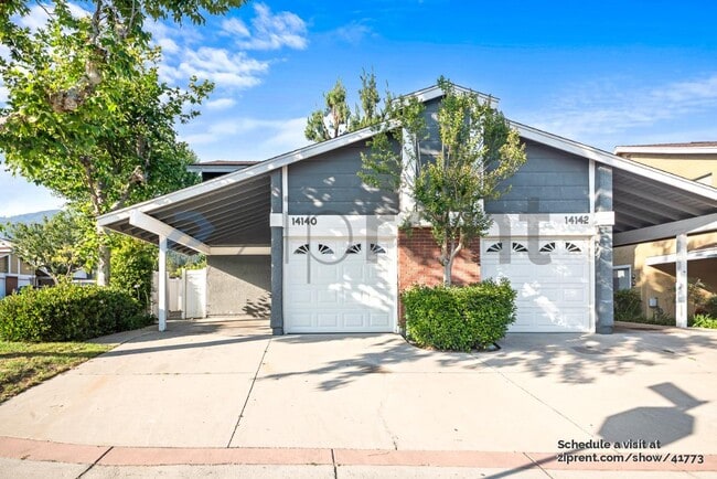 Photo - 14140 Oro Grande St House