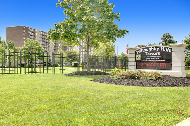 Welcome Home! - Willoughby Hills Towers Rental